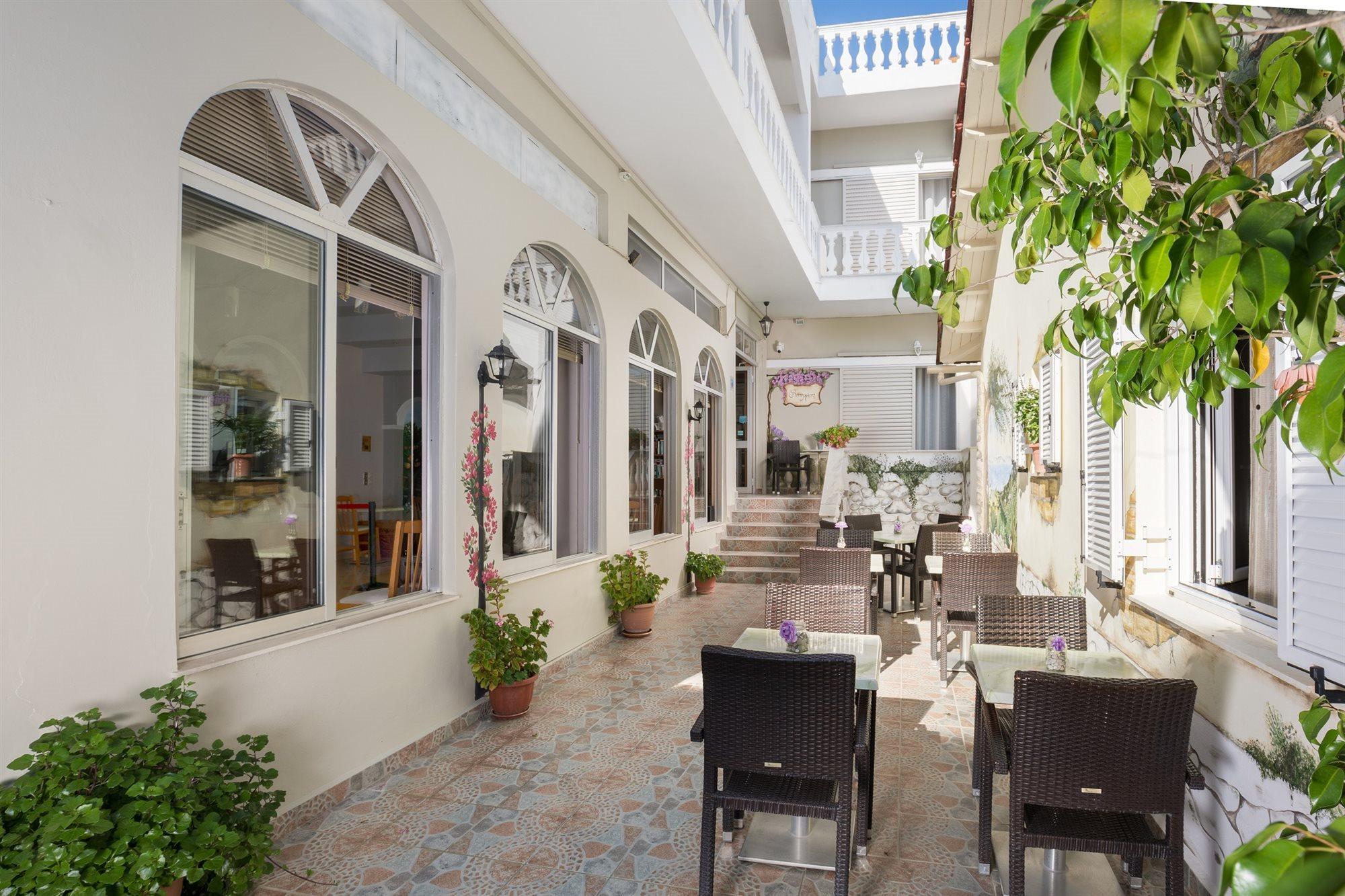 Bella Vista Beach Hotel And Studios Μπενίτσες Εξωτερικό φωτογραφία