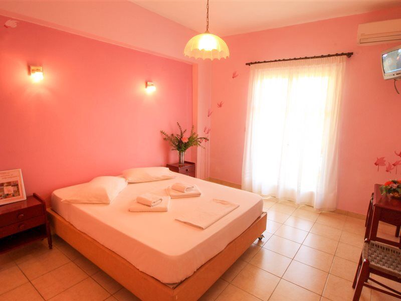 Bella Vista Beach Hotel And Studios Μπενίτσες Εξωτερικό φωτογραφία